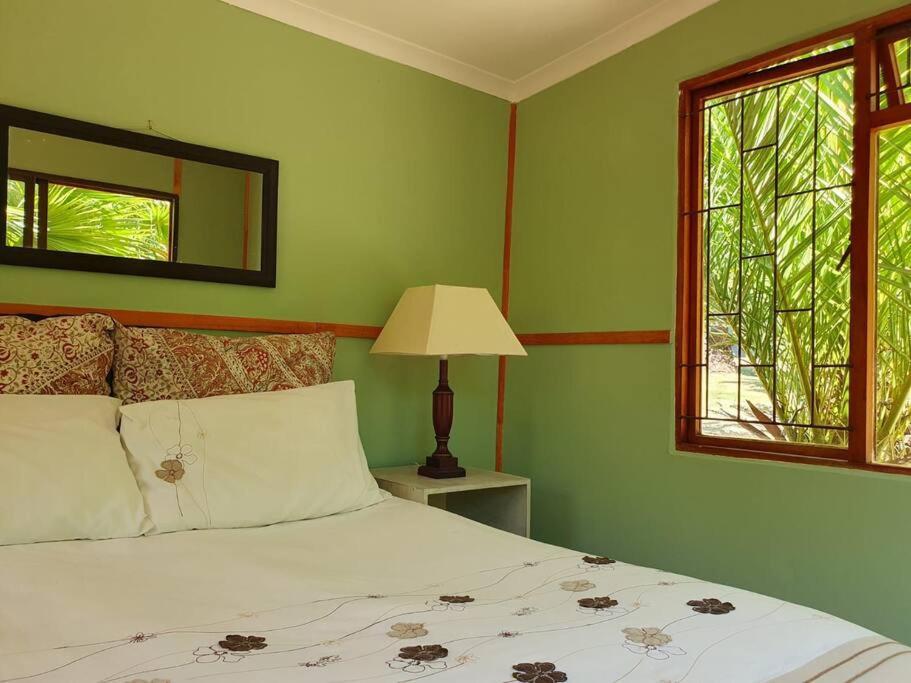 The Farmhouse B&B Stellenbosch Eksteriør billede